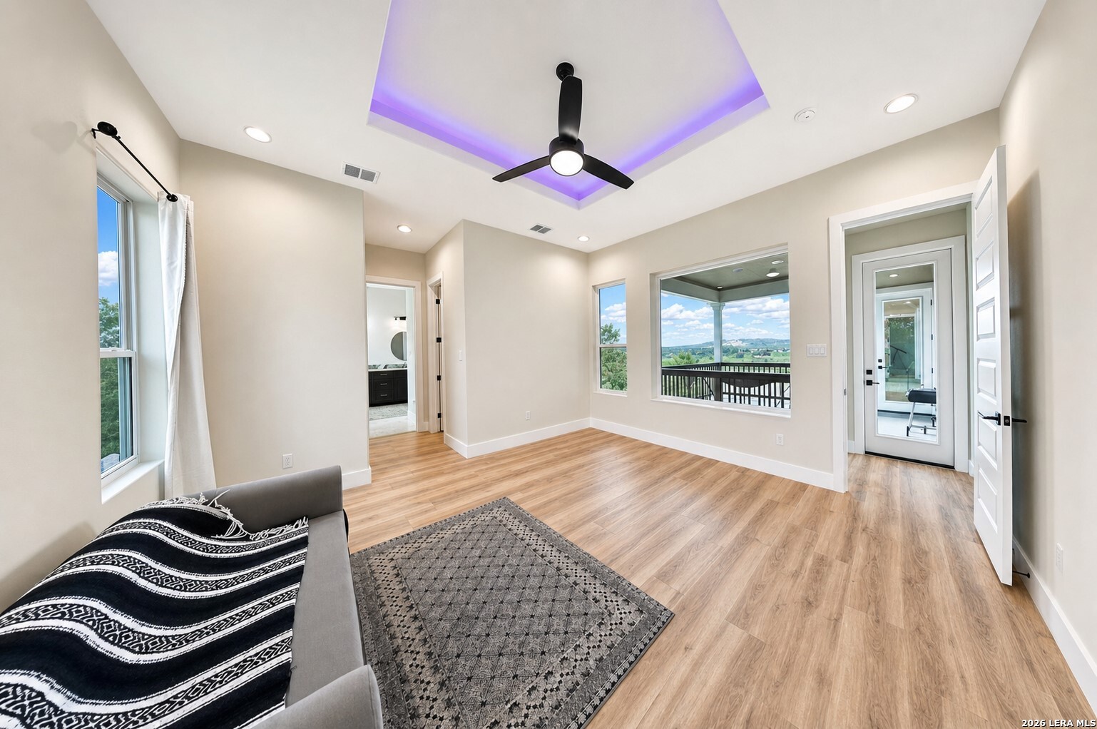 148 Private Road 1749 Mico TX 78056