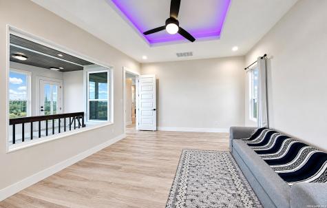148 Private Road 1749 Mico TX 78056