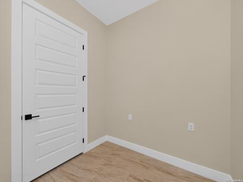 148 Private Road 1749 Mico TX 78056