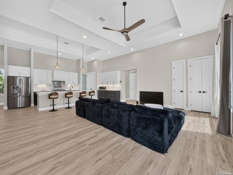 148 Private Road 1749 Mico TX 78056