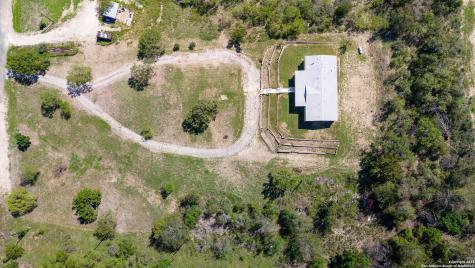 18410 County Road 5724 Castroville TX 78009