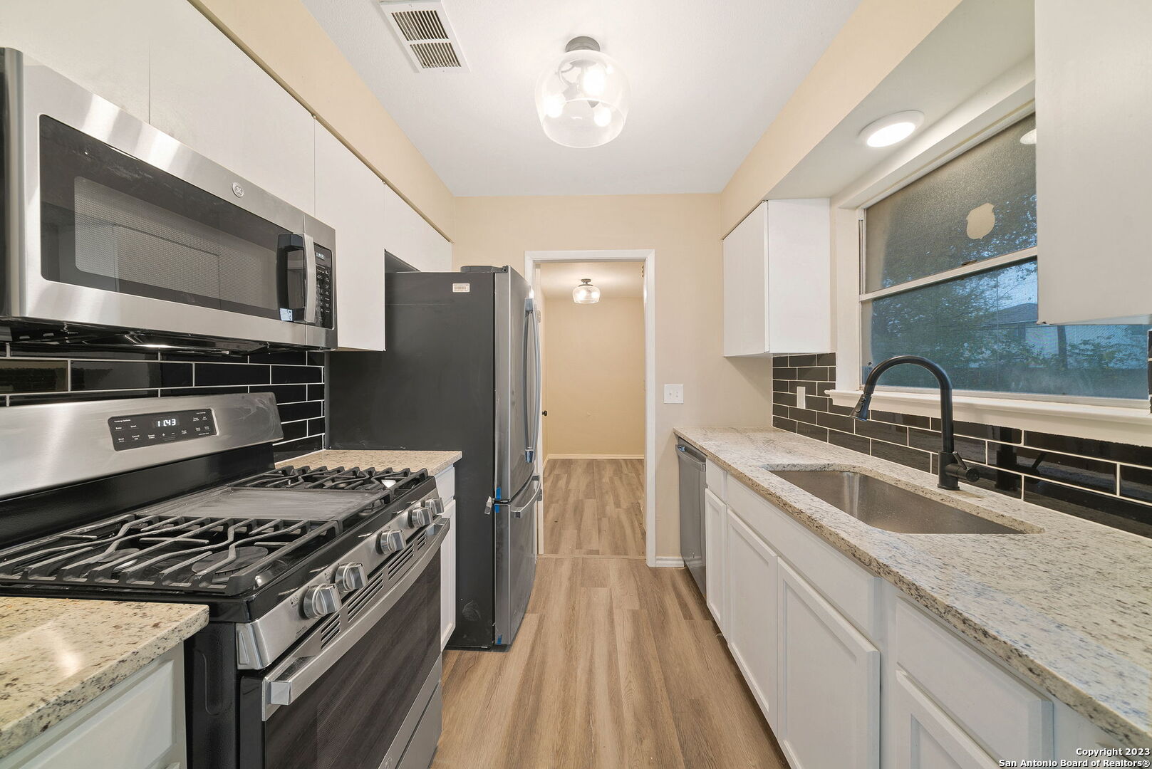 6255 Apple Valley Drive San Antonio TX 78242