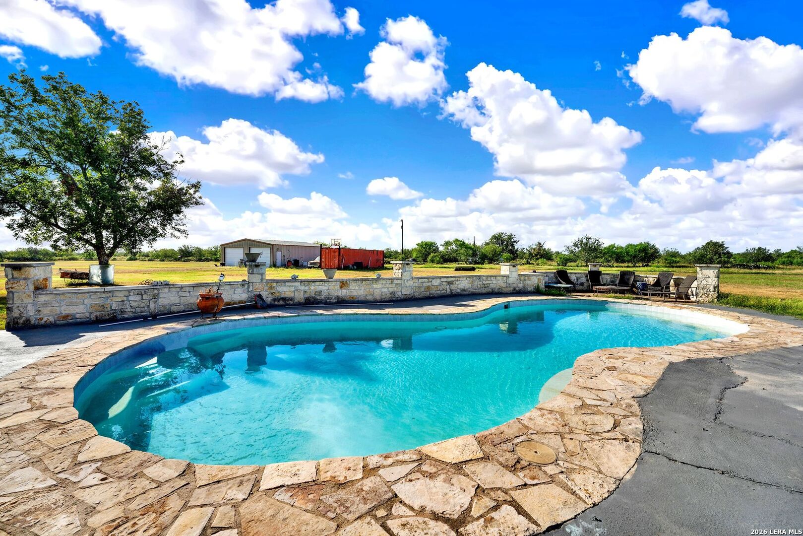 1466 County Road 456 Hondo TX 78861