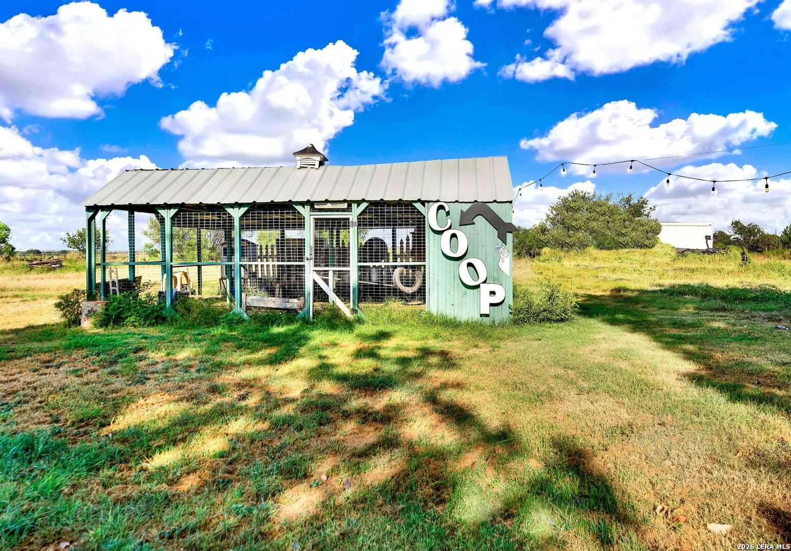 1466 County Road 456 Hondo TX 78861
