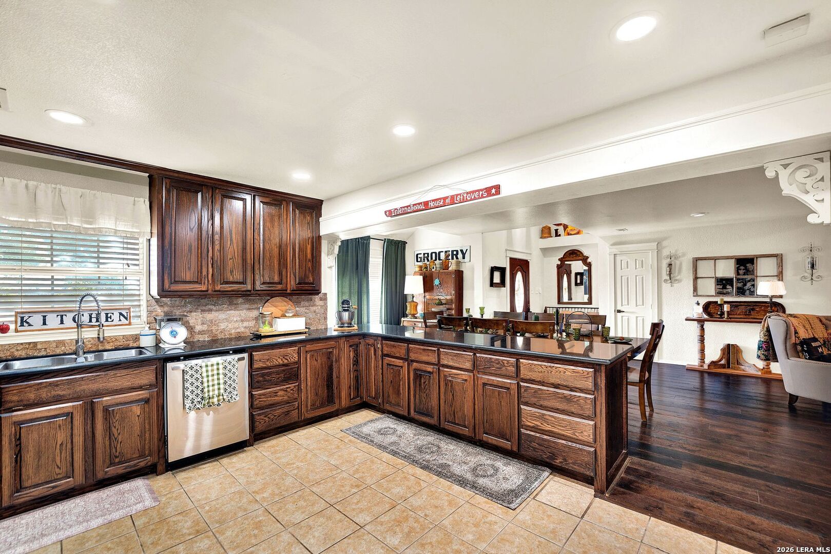 1466 County Road 456 Hondo TX 78861