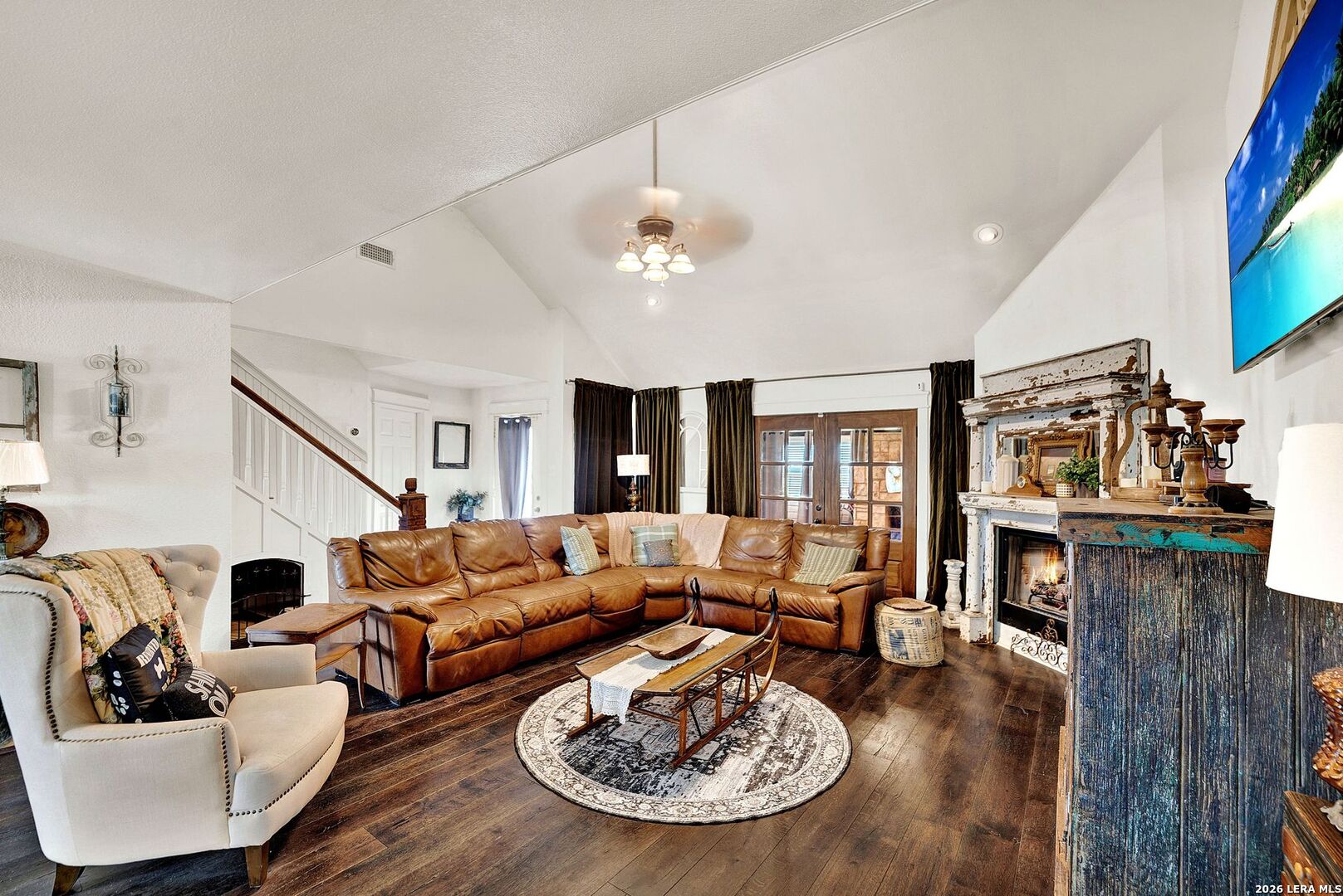 1466 County Road 456 Hondo TX 78861