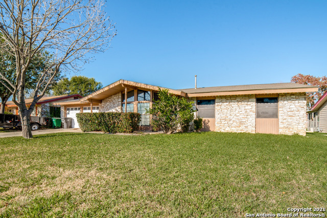 7423 Meadow Breeze Drive San Antonio TX 78227
