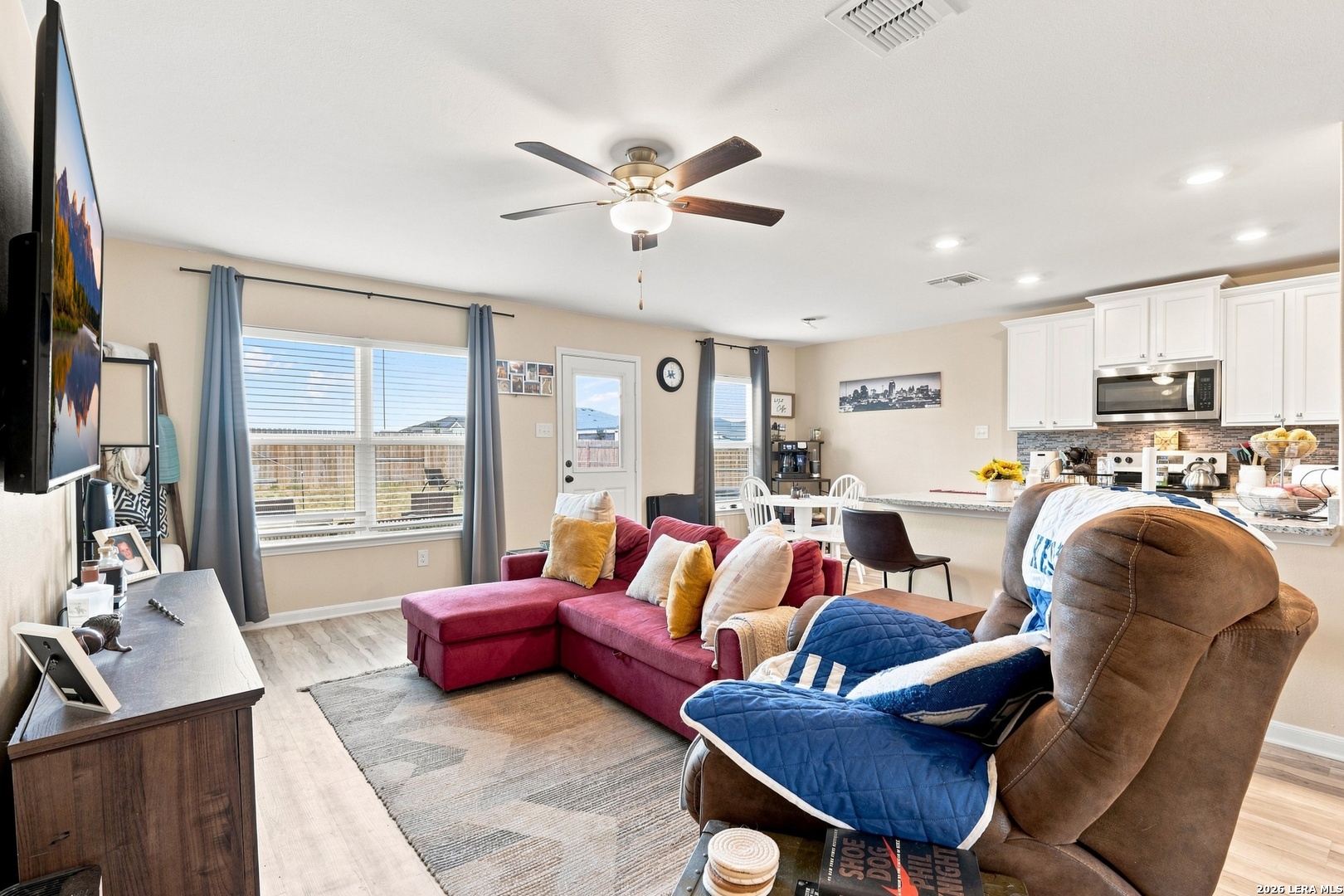 16000 Stratford Cove Lytle TX 78052