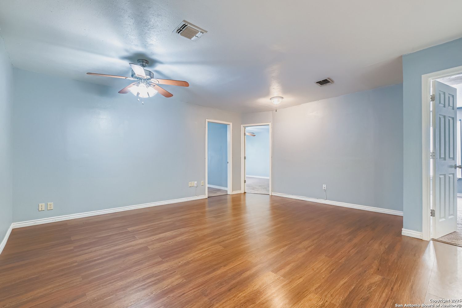 8614 Ridge Pilot San Antonio TX 78239