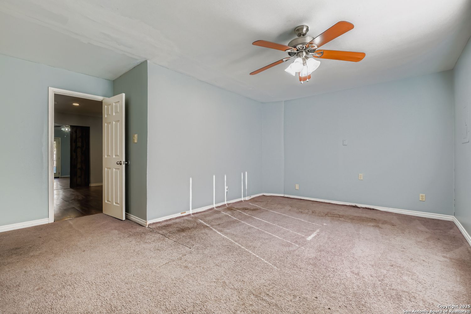 8614 Ridge Pilot San Antonio TX 78239