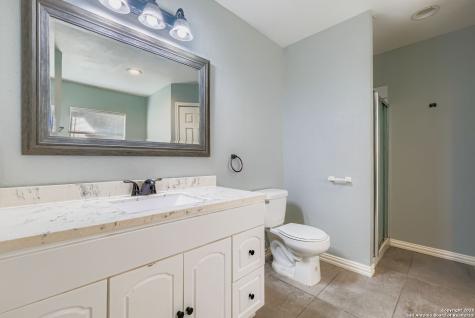 8614 Ridge Pilot San Antonio TX 78239