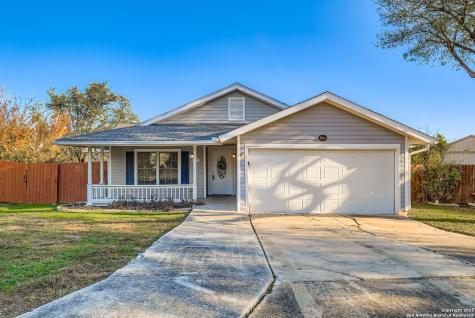 8614 Ridge Pilot San Antonio TX 78239