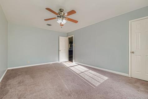 8614 Ridge Pilot San Antonio TX 78239