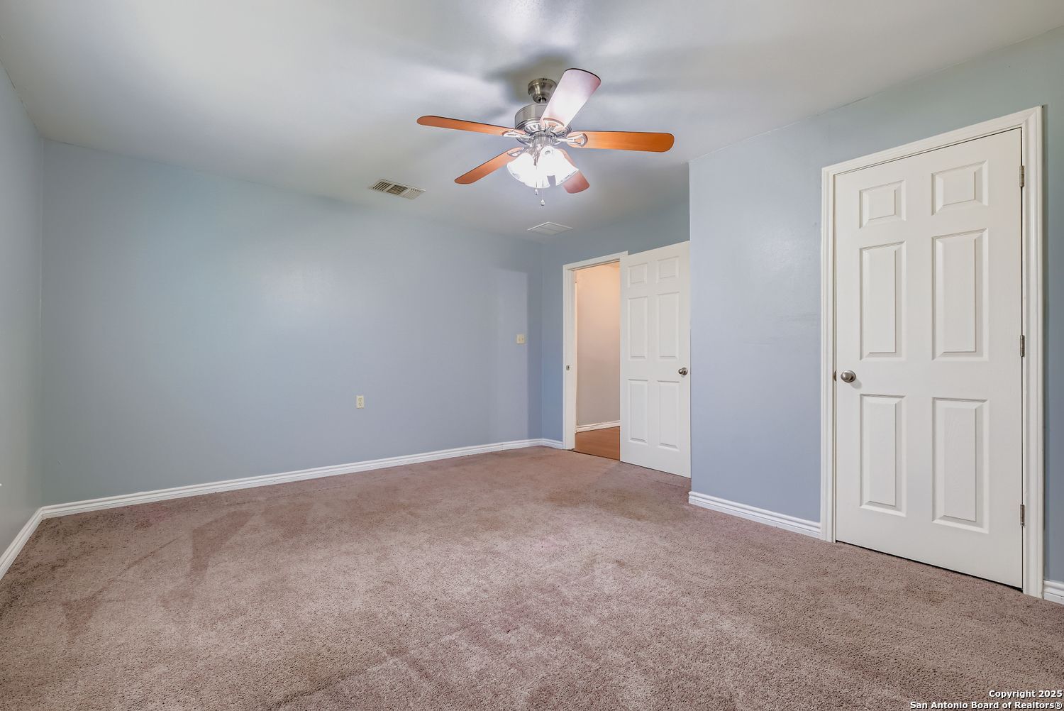 8614 Ridge Pilot San Antonio TX 78239