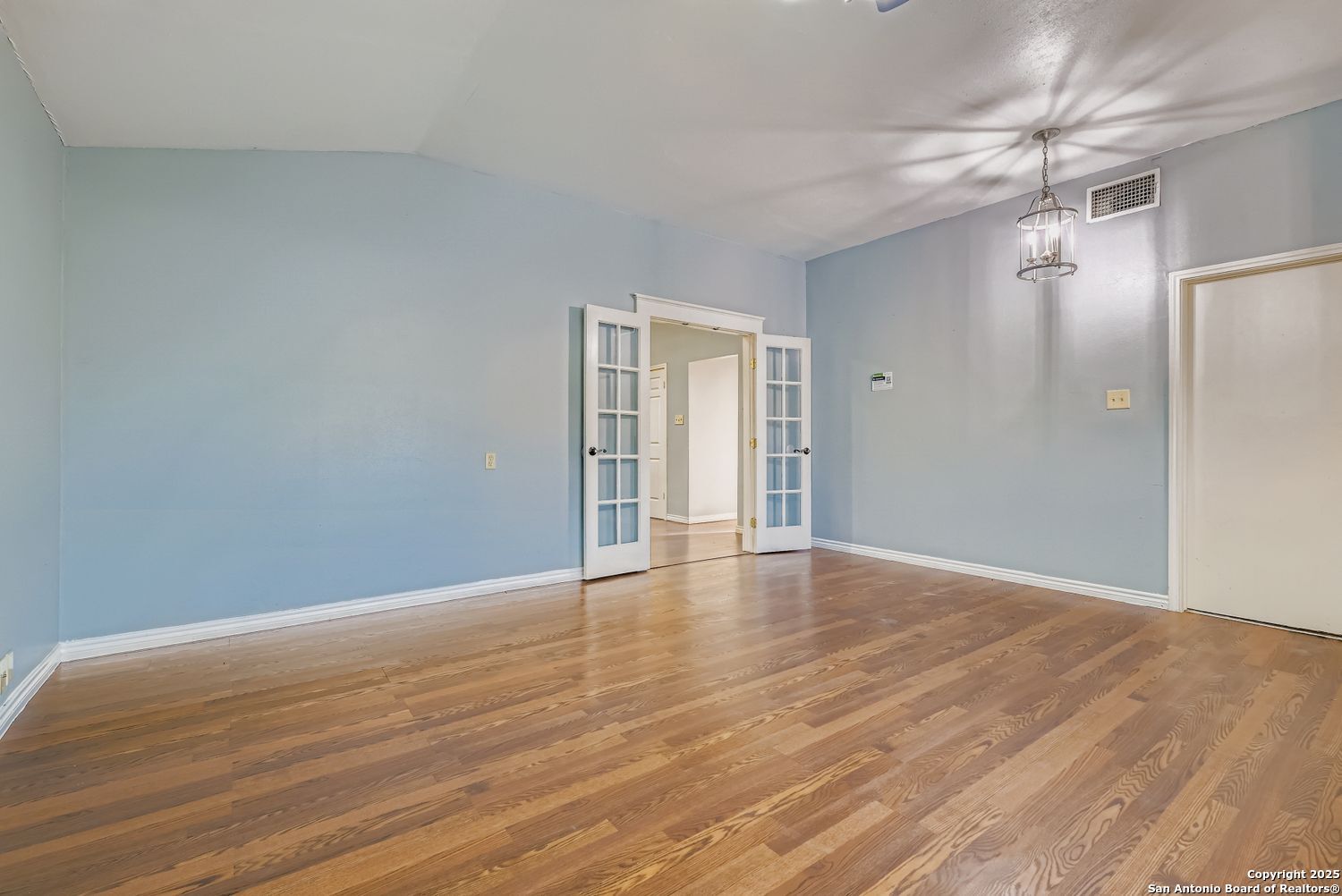 8614 Ridge Pilot San Antonio TX 78239