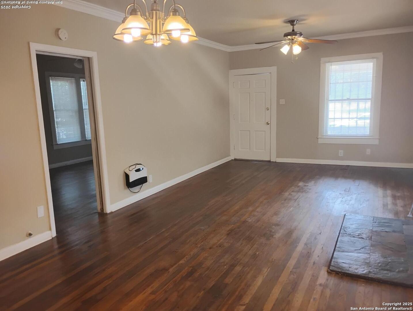 2008 S Olive Street San Antonio TX 78210