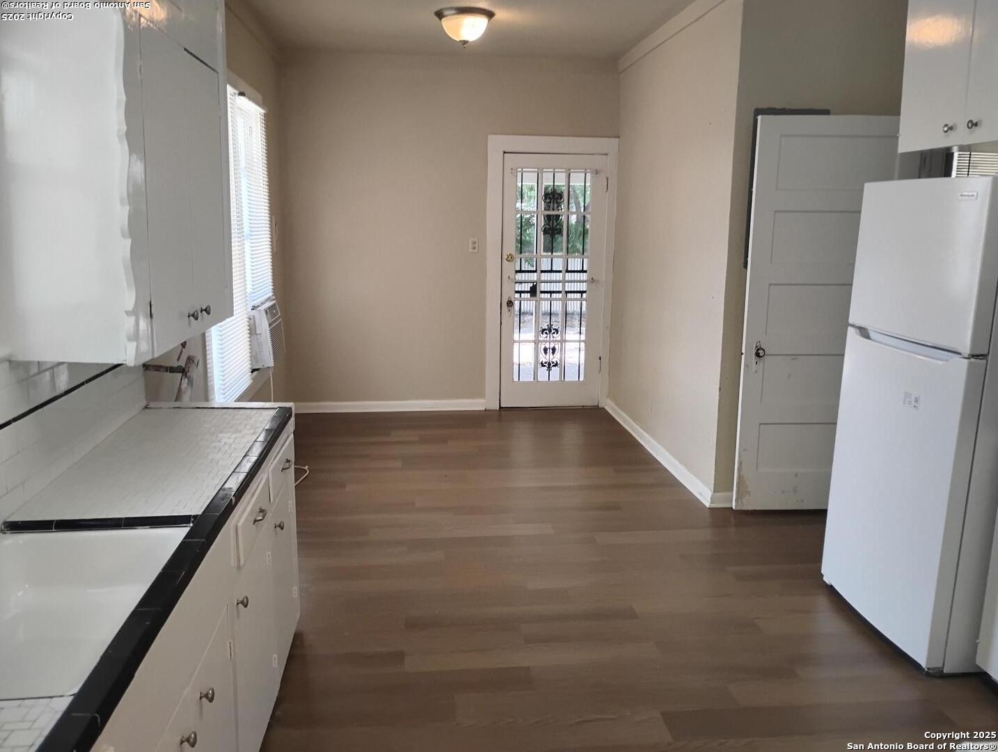 2008 S Olive Street San Antonio TX 78210