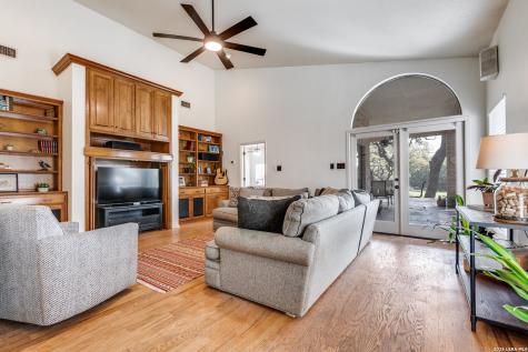 26820 Autumn Glen Boerne TX 78006