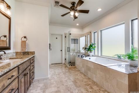 26820 Autumn Glen Boerne TX 78006