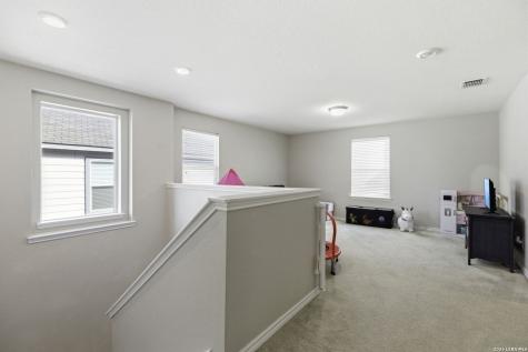 1303 Swan Court San Antonio TX 78245