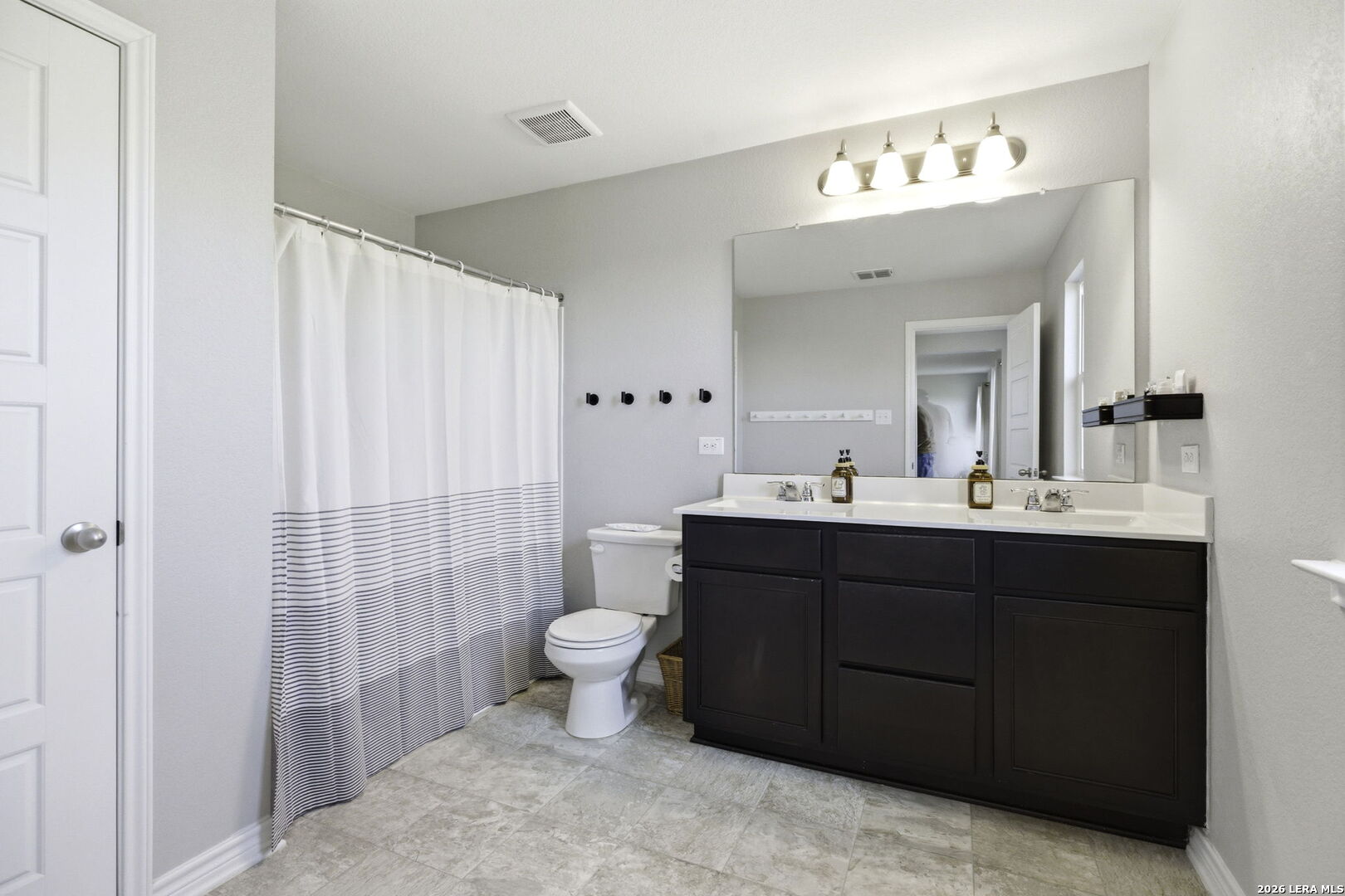 1303 Swan Court San Antonio TX 78245