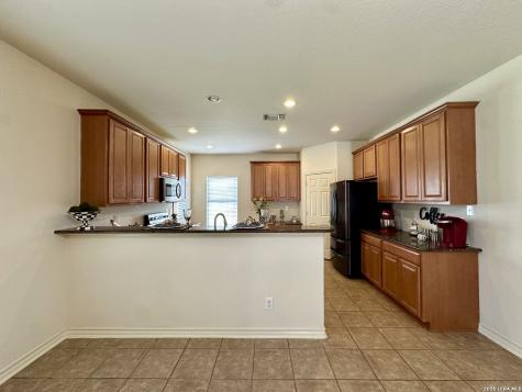 10226 Homburg Ranch Helotes TX 78023