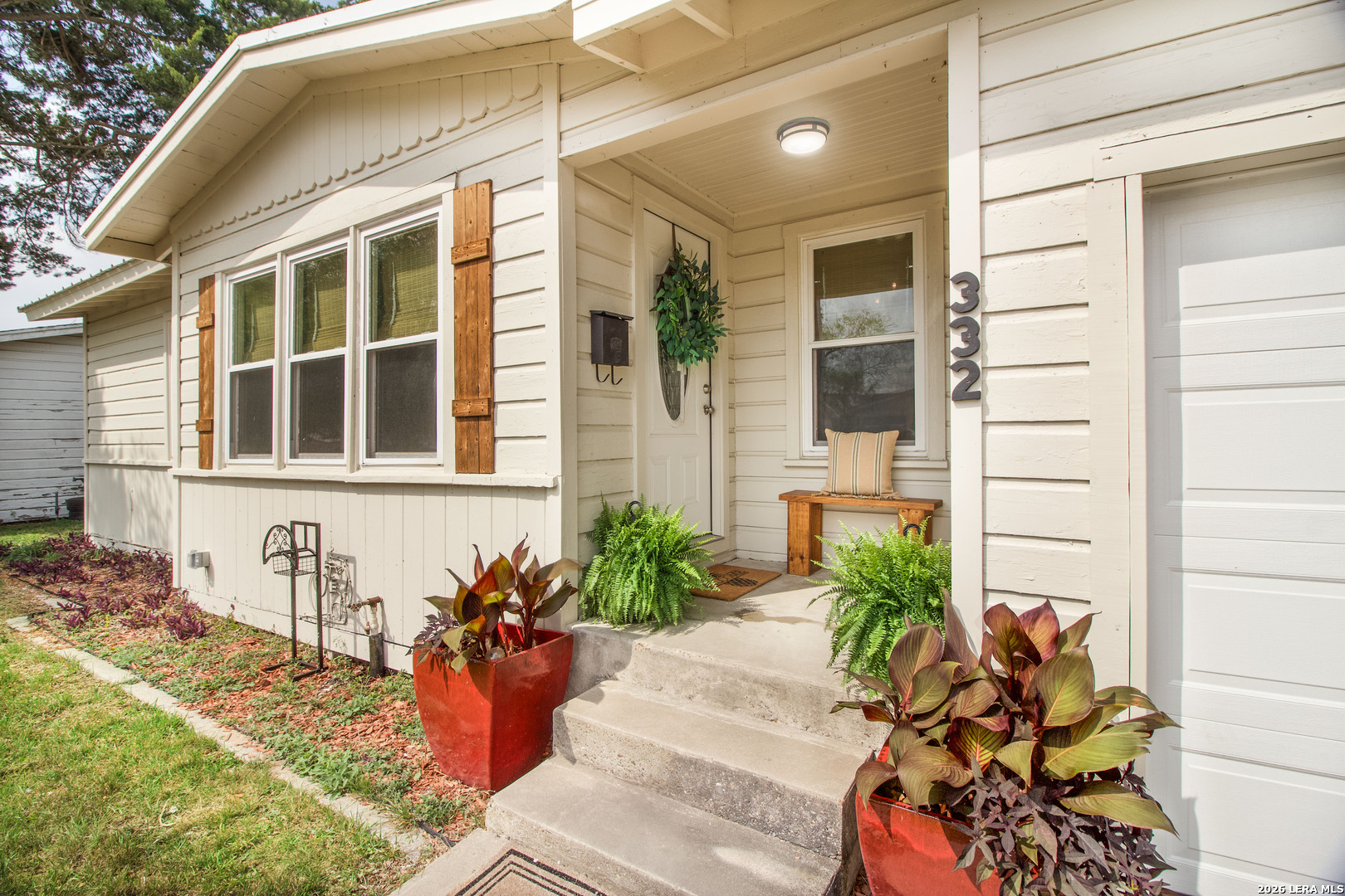 332 S Chiltipin Street Sinton TX 78387