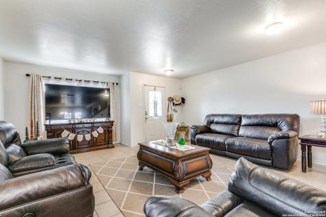 13007 Southton Run San Antonio TX 78223