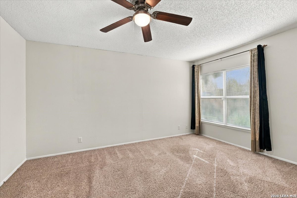 10315 Country Bluff San Antonio TX 78240