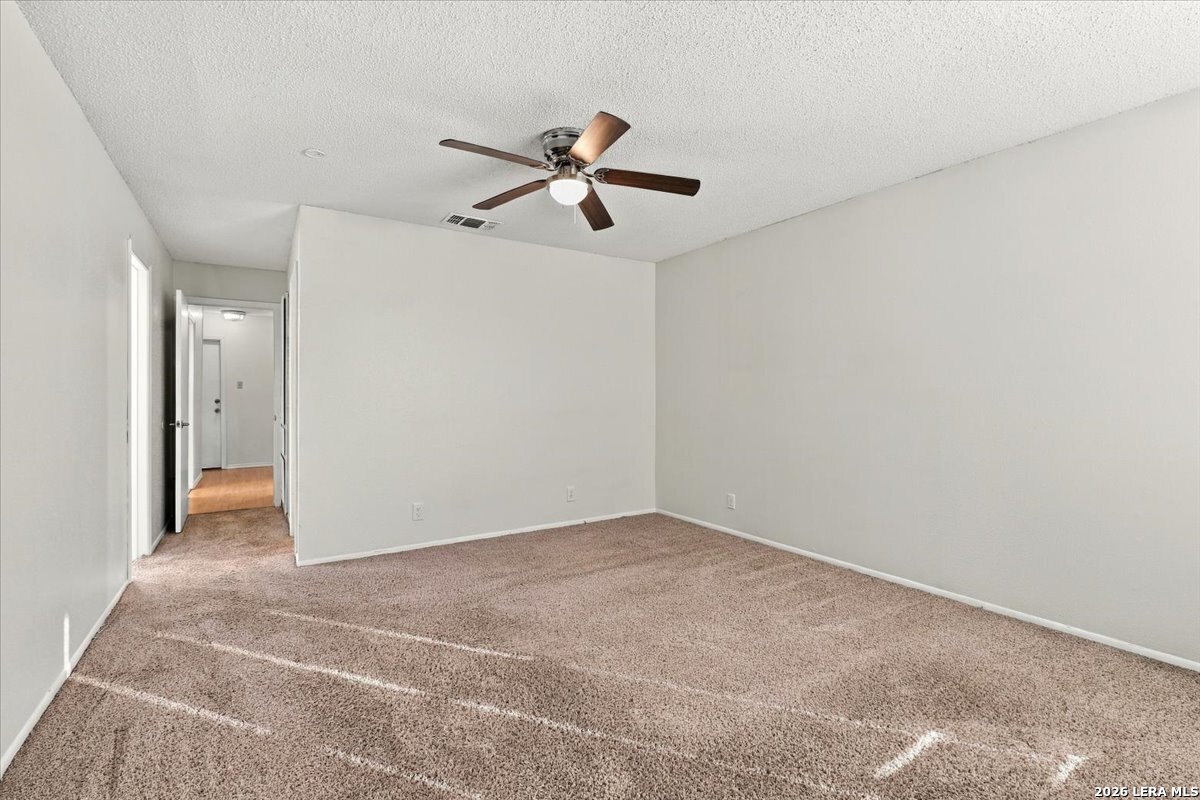 10315 Country Bluff San Antonio TX 78240