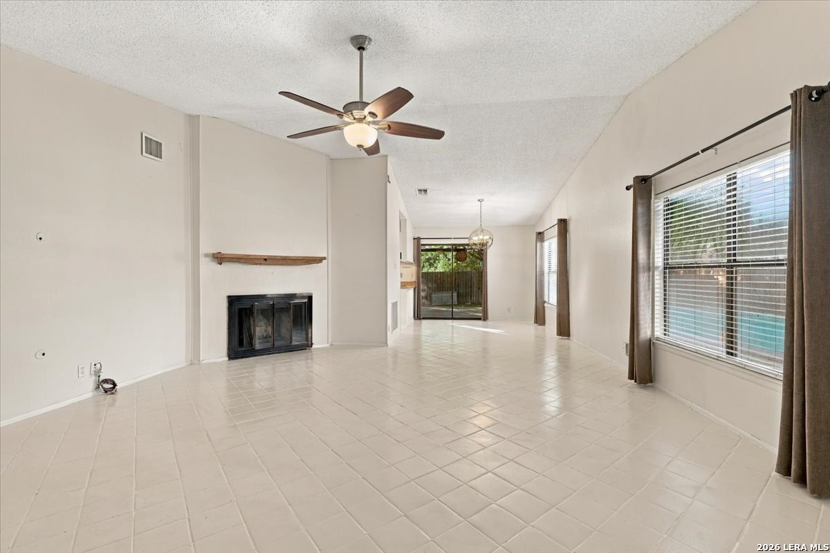10315 Country Bluff San Antonio TX 78240