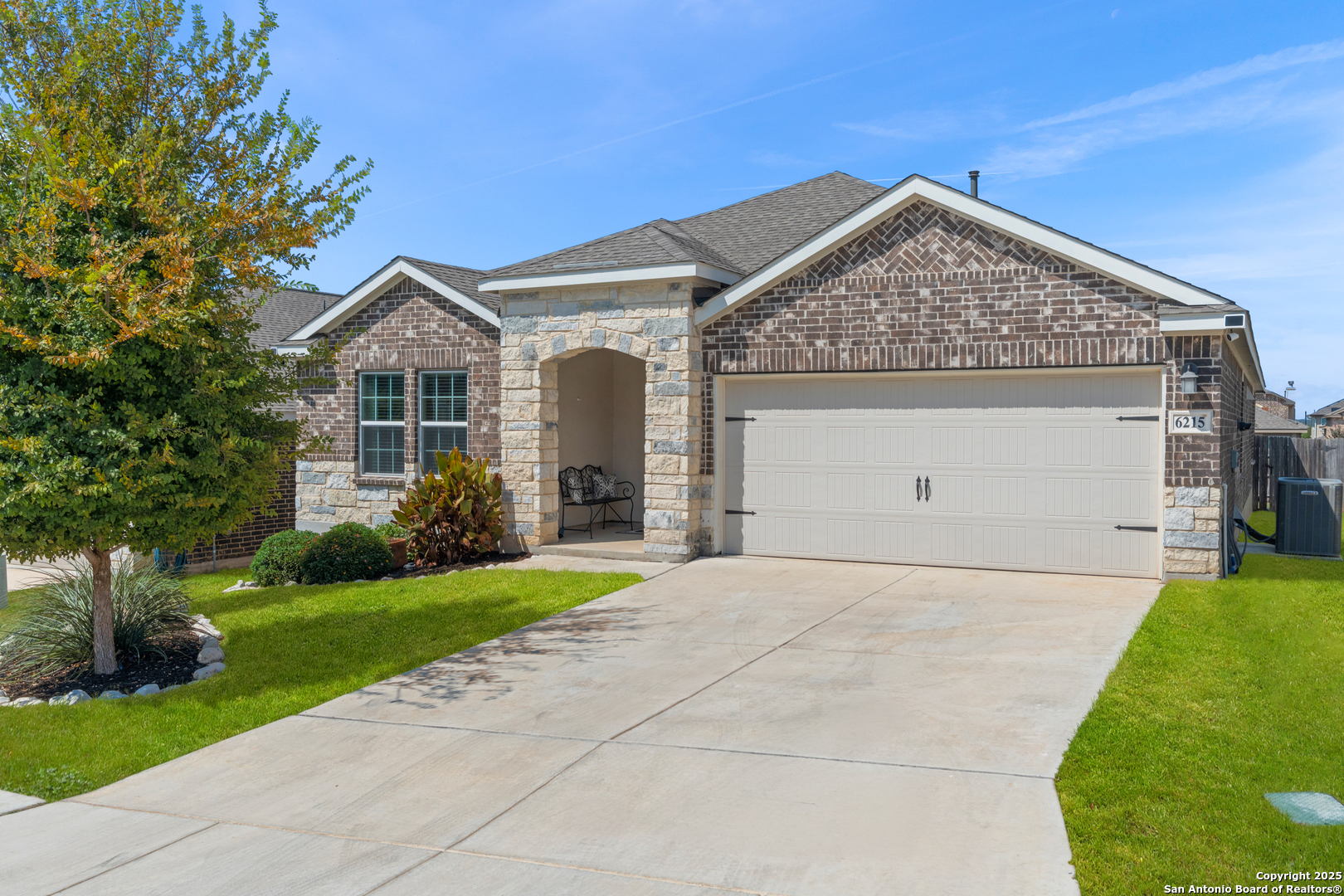 6215 Carriage Cape San Antonio TX 78261