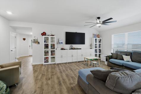 13515 Ailey Knoll San Antonio TX 78254