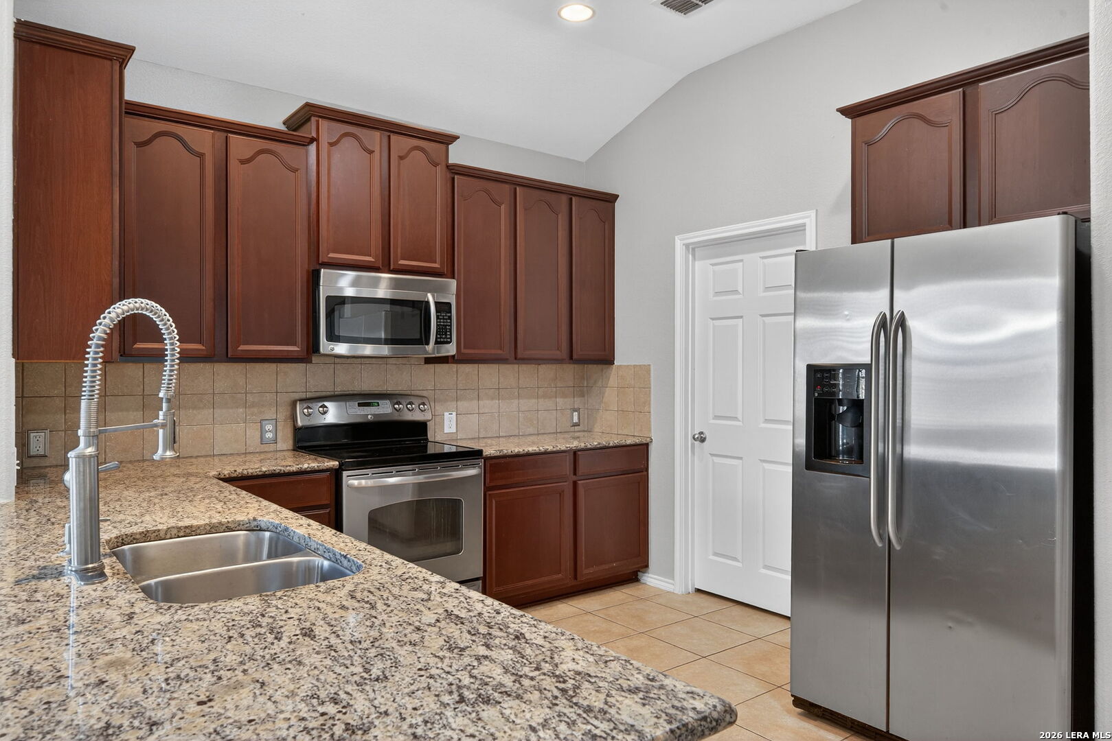 225 Country Vale Cibolo TX 78108
