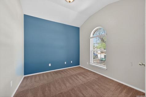 225 Country Vale Cibolo TX 78108