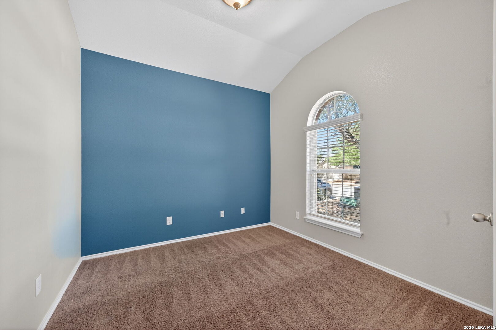 225 Country Vale Cibolo TX 78108