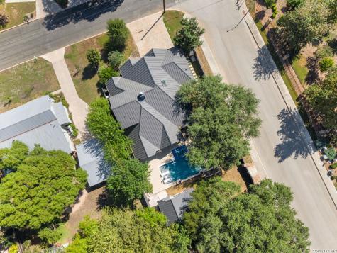 204 Becker Street Boerne TX 78006
