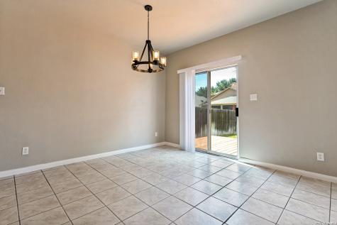 1305 James Cook Windcrest TX 78239