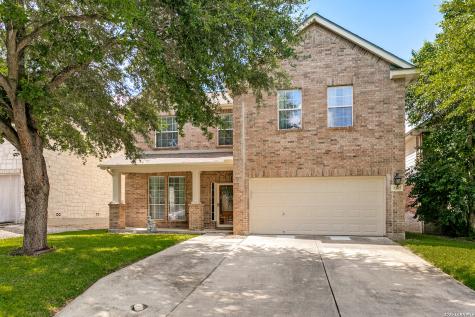 1305 James Cook Windcrest TX 78239