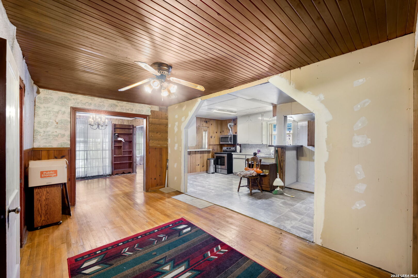 1927 W Woodlawn Avenue San Antonio TX 78201