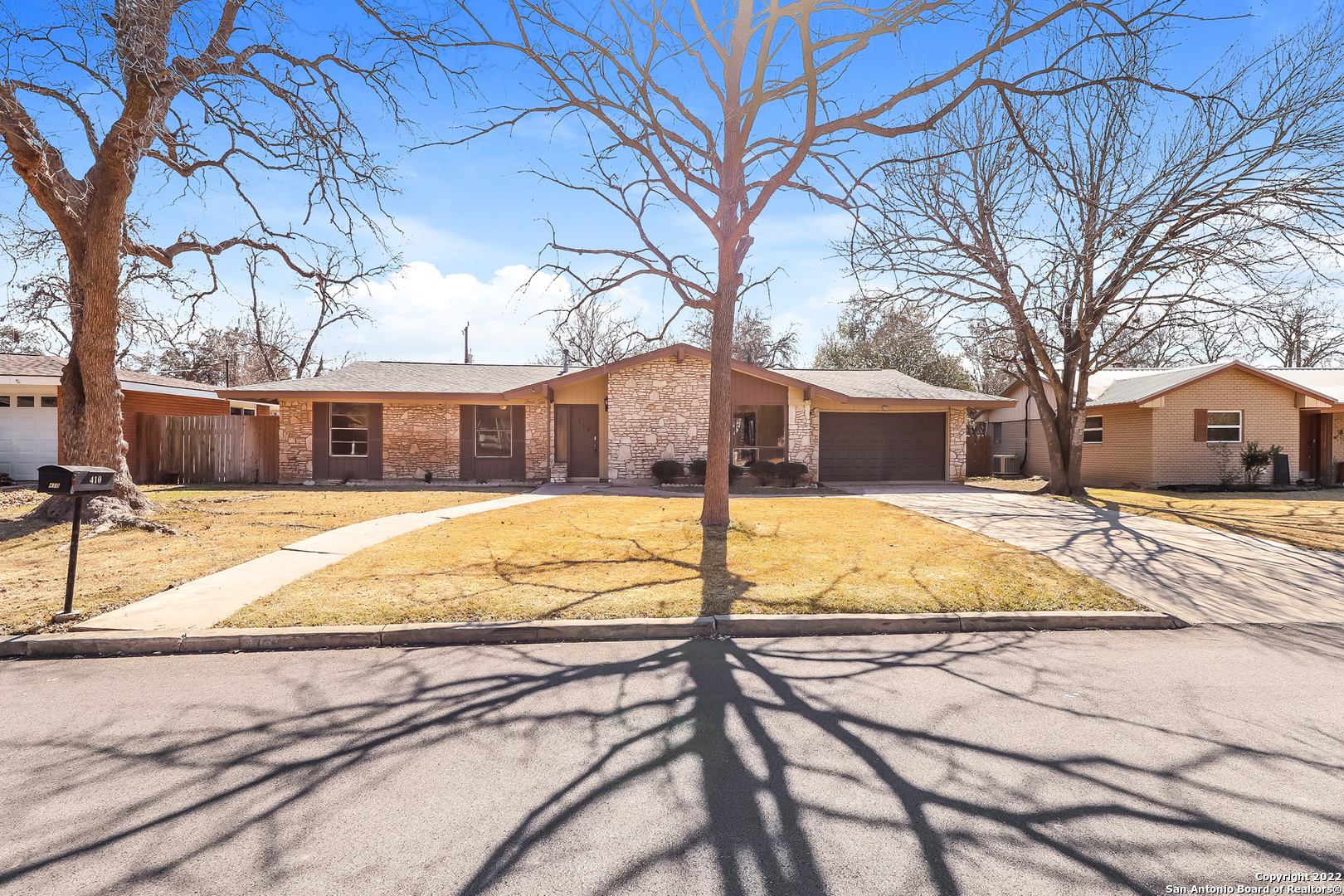 410 Faircrest Drive Windcrest TX 78239