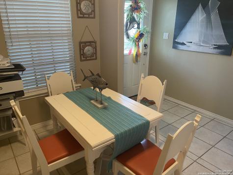 762 S Bay Aransas Pass TX 78336
