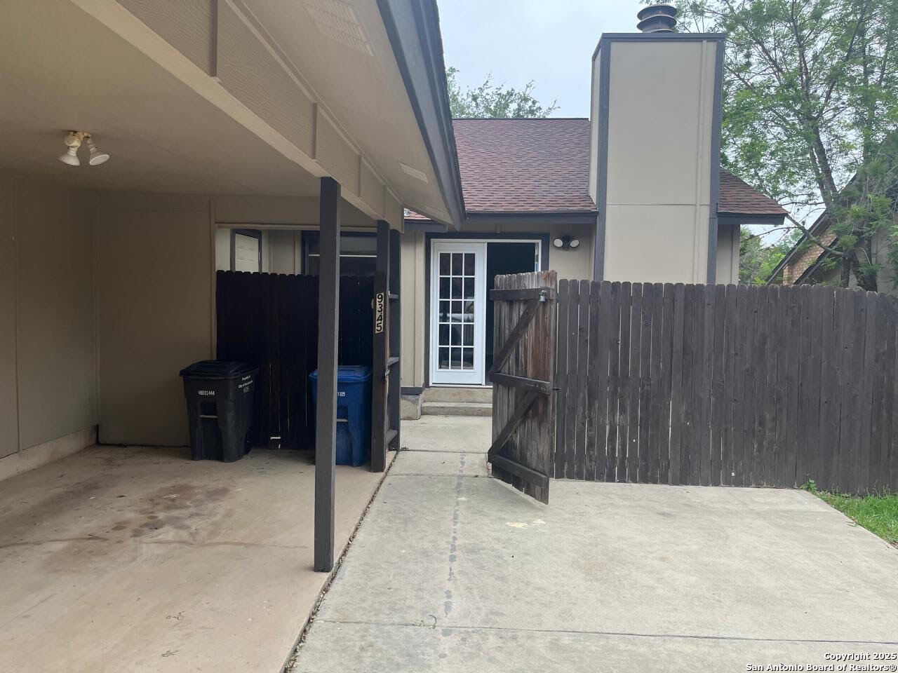 9345 Dover San Antonio TX 78250