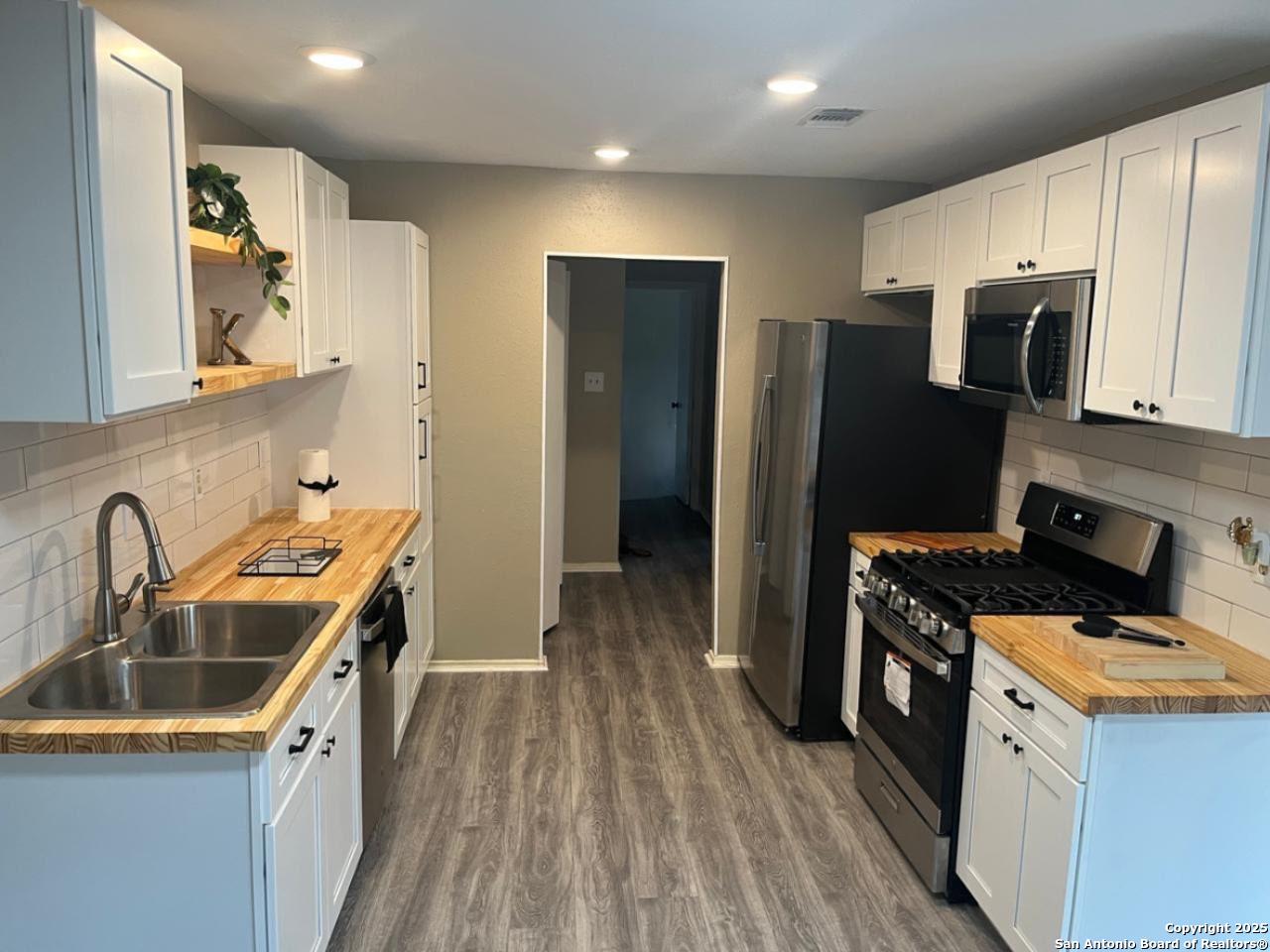 9345 Dover San Antonio TX 78250