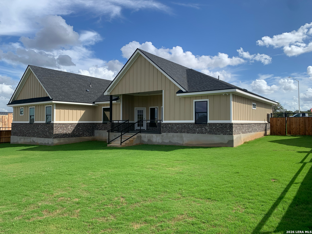 128 Woodbridge La Vernia TX 78121