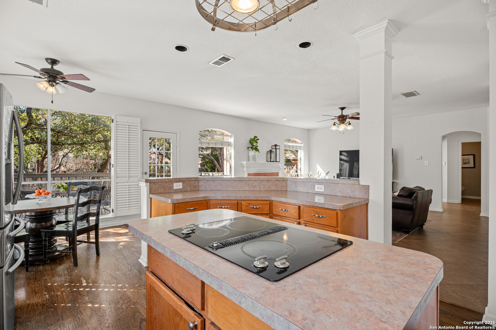 2402 Noor San Antonio TX 78248