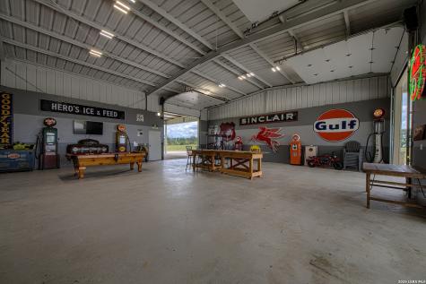1188 County Road 328 Adkins TX 78101