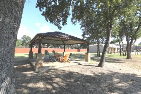 157 Bucks Lane La Vernia TX 78121