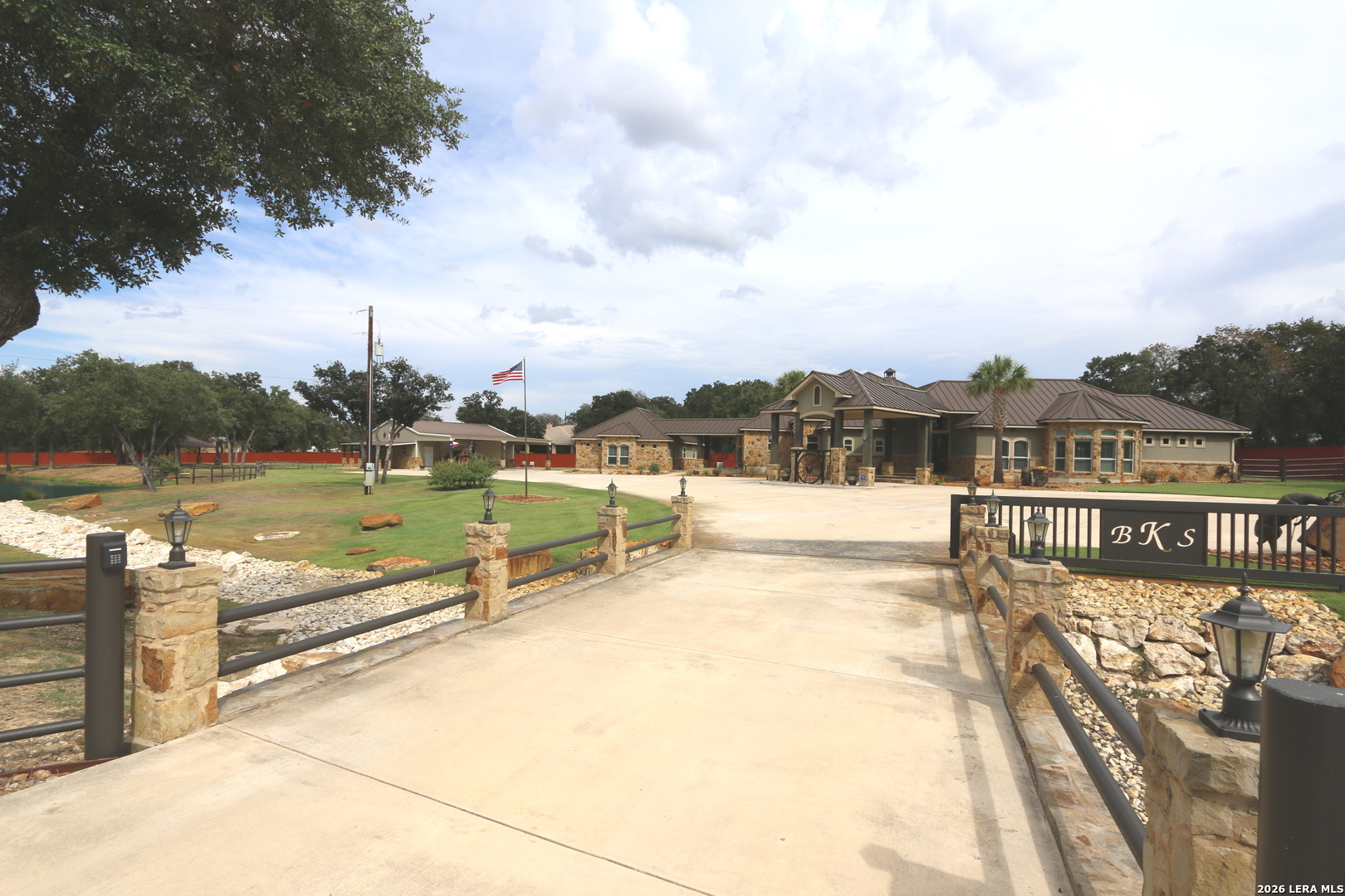 157 Bucks Lane La Vernia TX 78121
