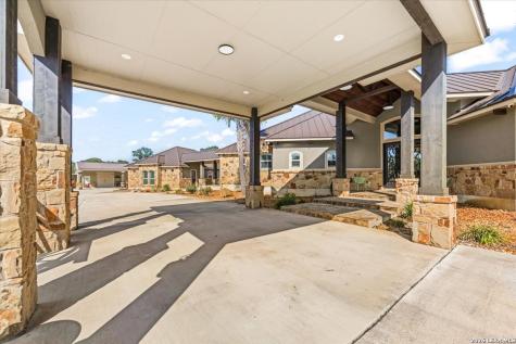 157 Bucks Lane La Vernia TX 78121